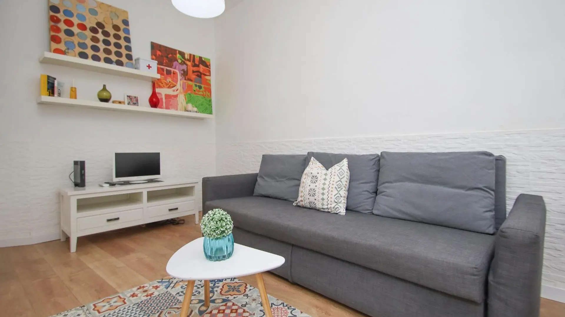 Lovely Apartment In The Old Town Of Seville Spain
