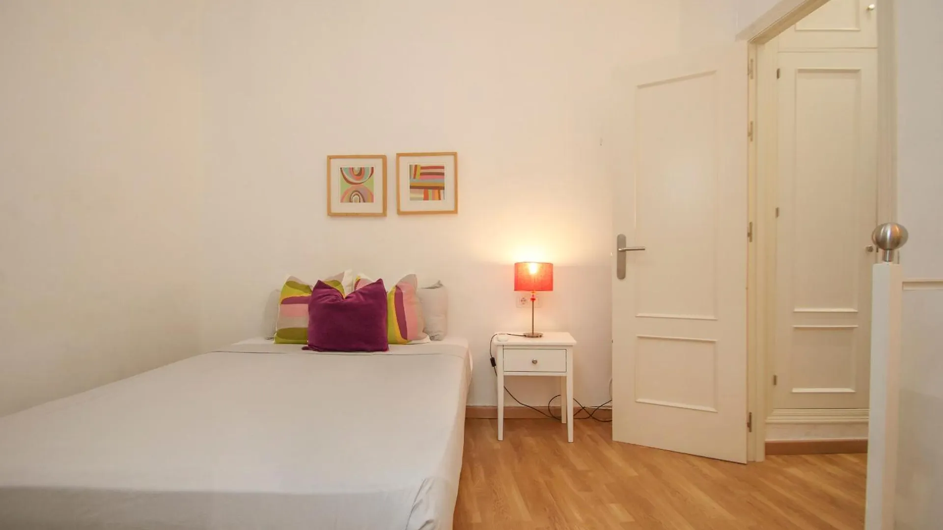Lovely Apartment In The Old Town Of Seville 0*,